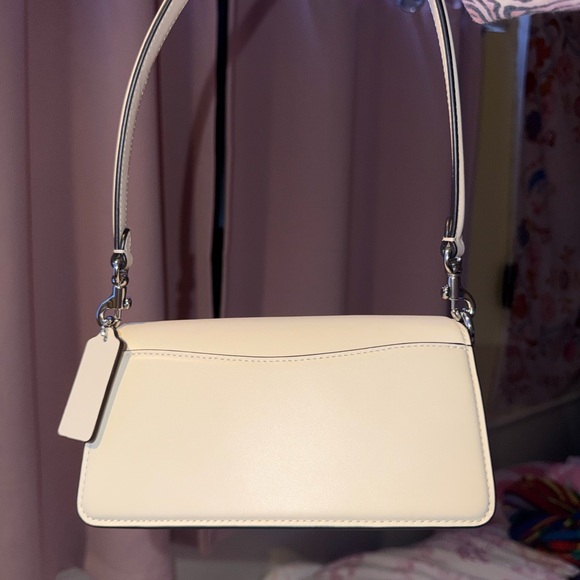 NWOT - Coach Tabby Shoulder Bag 20 With Bows - Picture 4 of 8